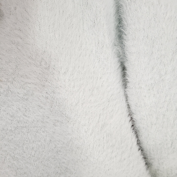 Ellen Tracy XS NEW Fuzzy Sweater - Picture 3 of 8